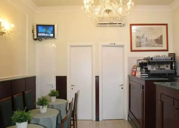 Hotel Chicago Rome